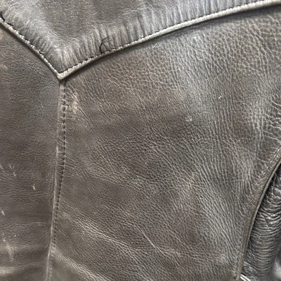 California Creations Women's Black Leather Jacket - Picture 11 of 15